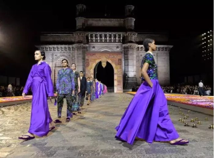 Dior's pre-fall 2023 show in Mumbai showcases India's rich heritage & incredible embroidery knowledge